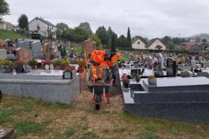 Enherbement du cimetière communal
