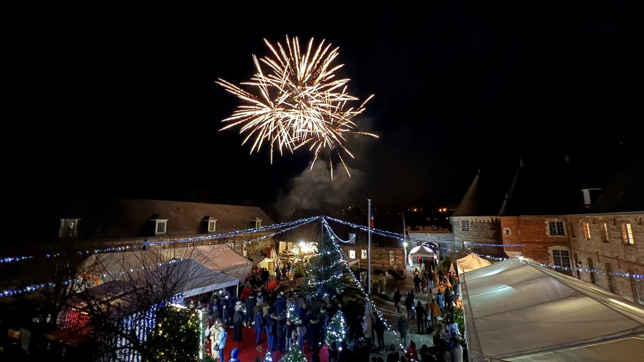 Lire la suite à propos de l’article Village de Noël 2025